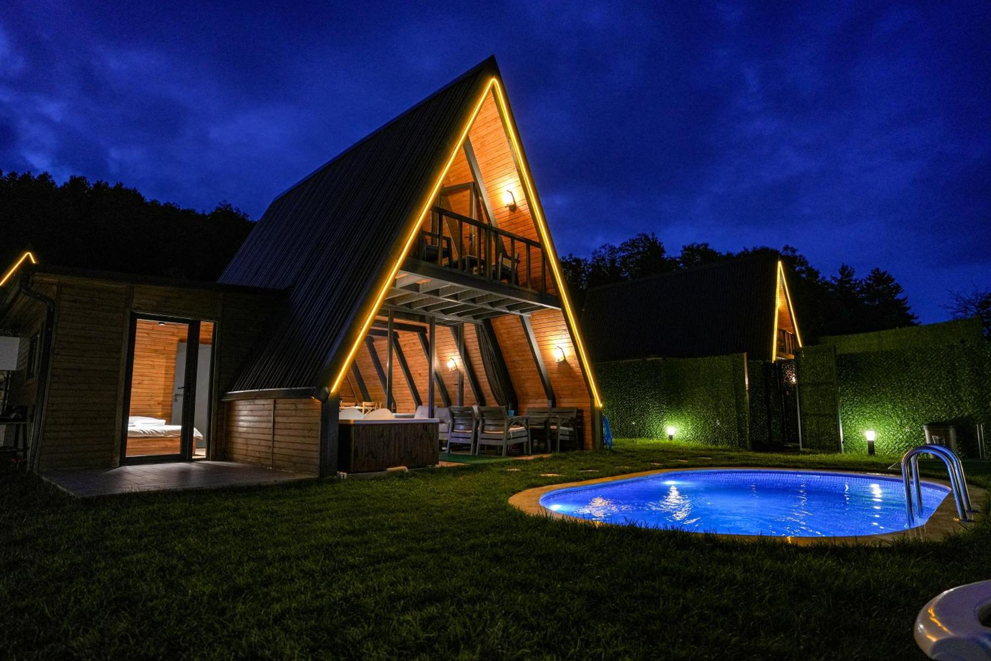 Happy Enjoy Bungalow ซาพานจา ภายนอก รูปภาพ